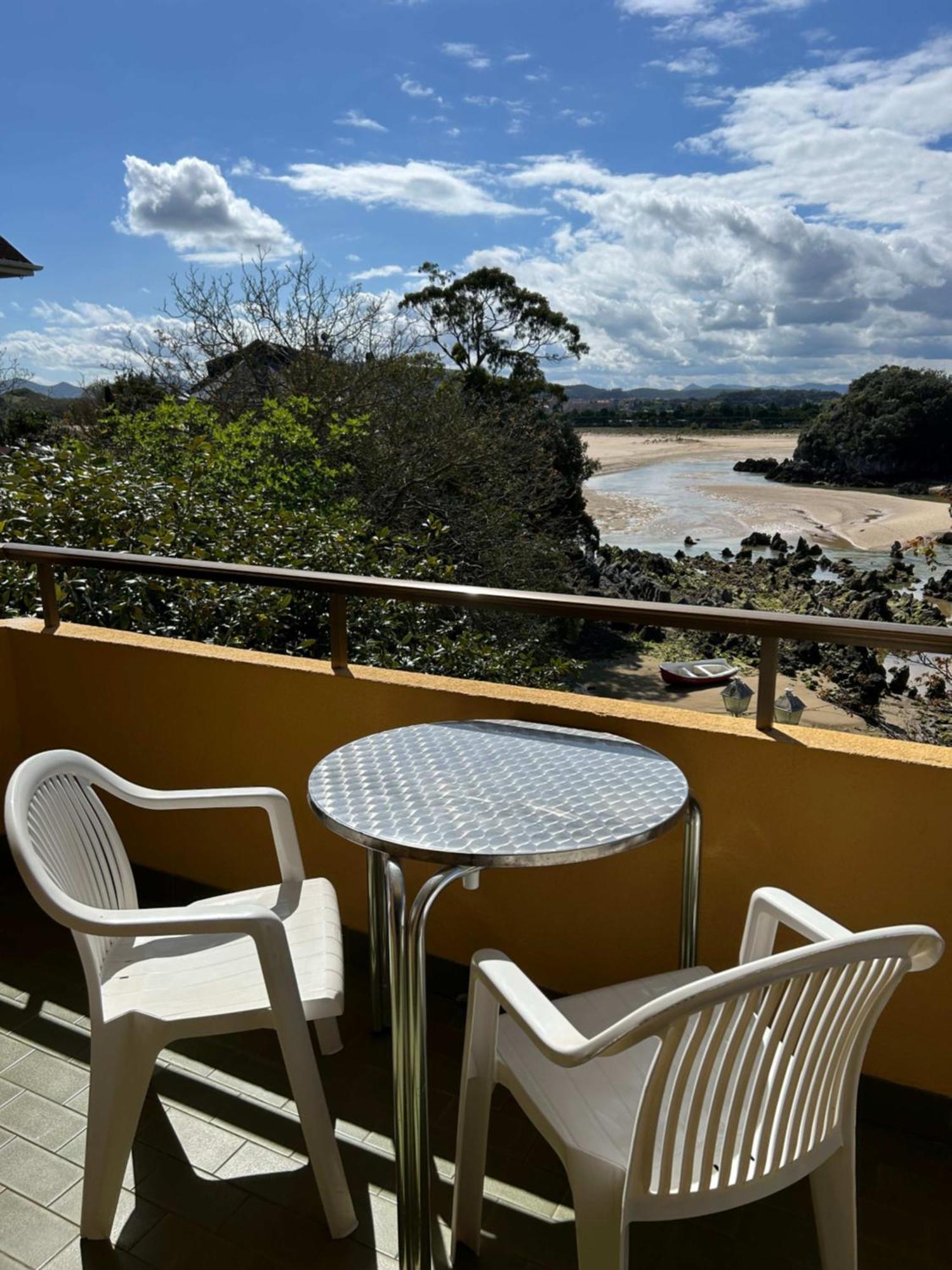Apartamentos De La Hoz Isla Luaran gambar