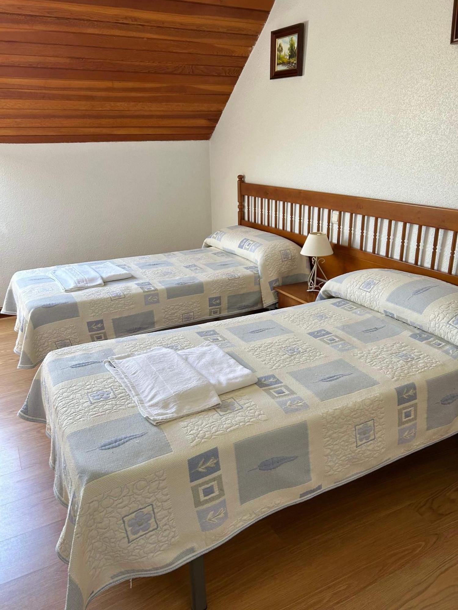 Apartamentos De La Hoz Isla Luaran gambar